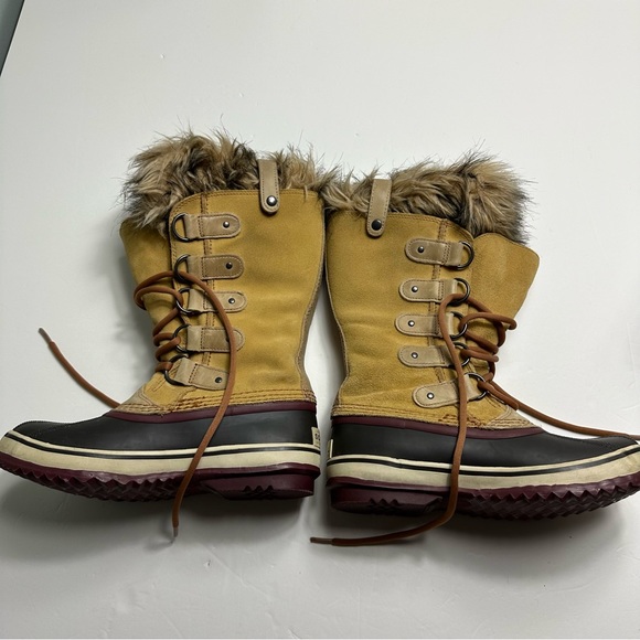 Sorel Joan of Arctic winter snow boots - Picture 9 of 11